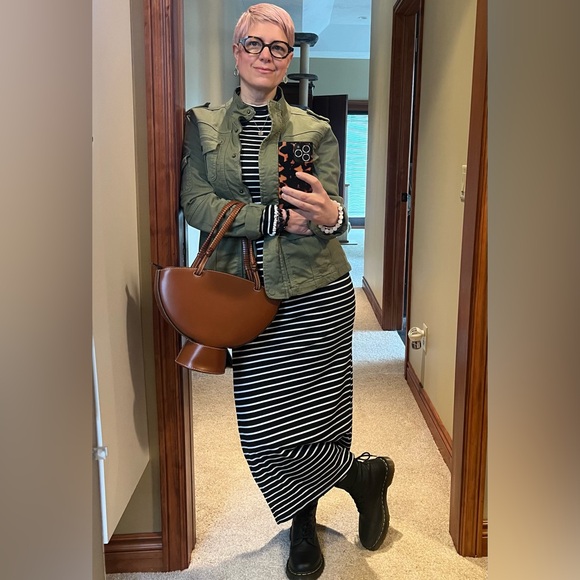 Meet your Posher, Timi - Picture 4 of 14